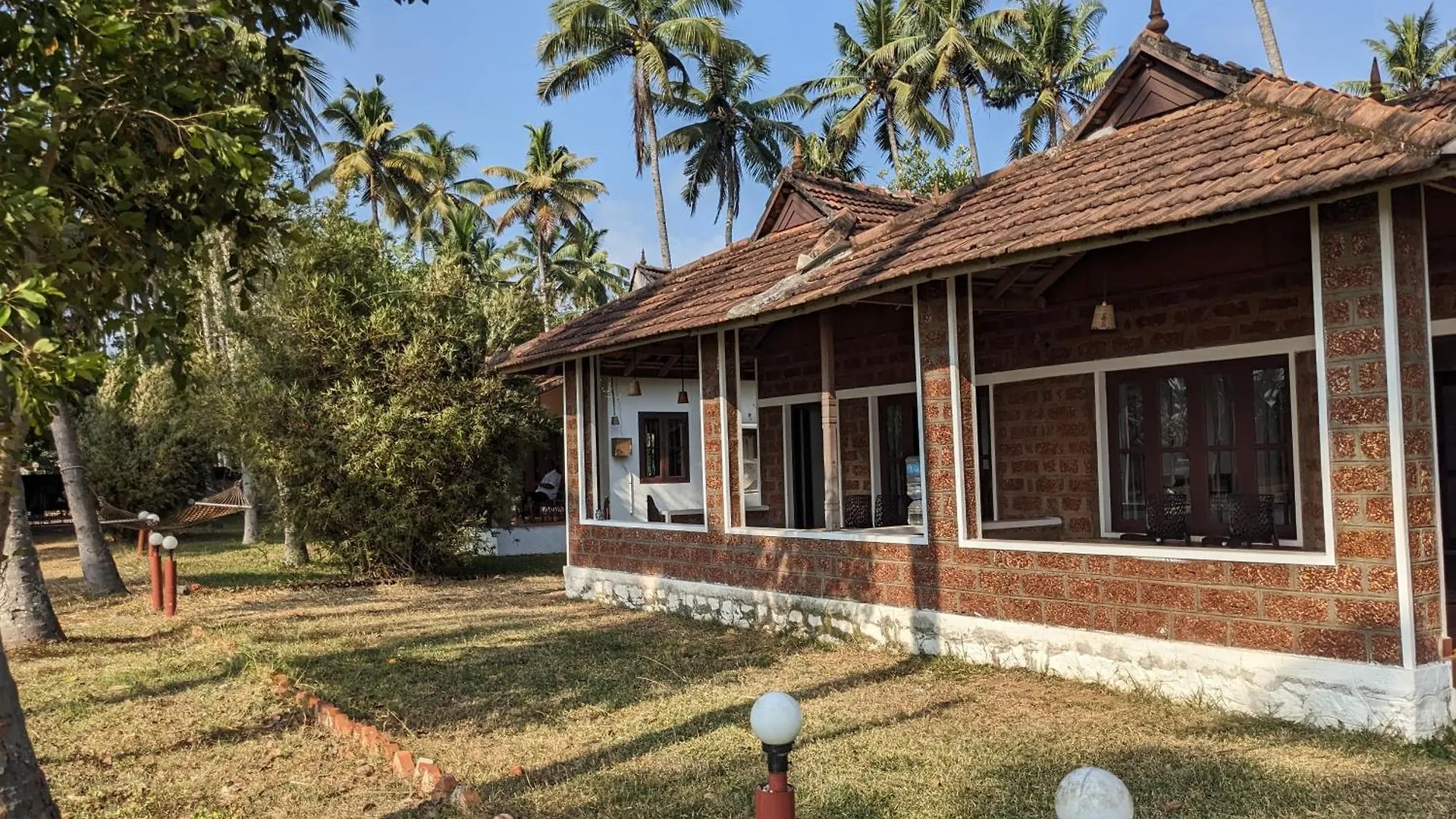 Baycliff Cottages Varkala India